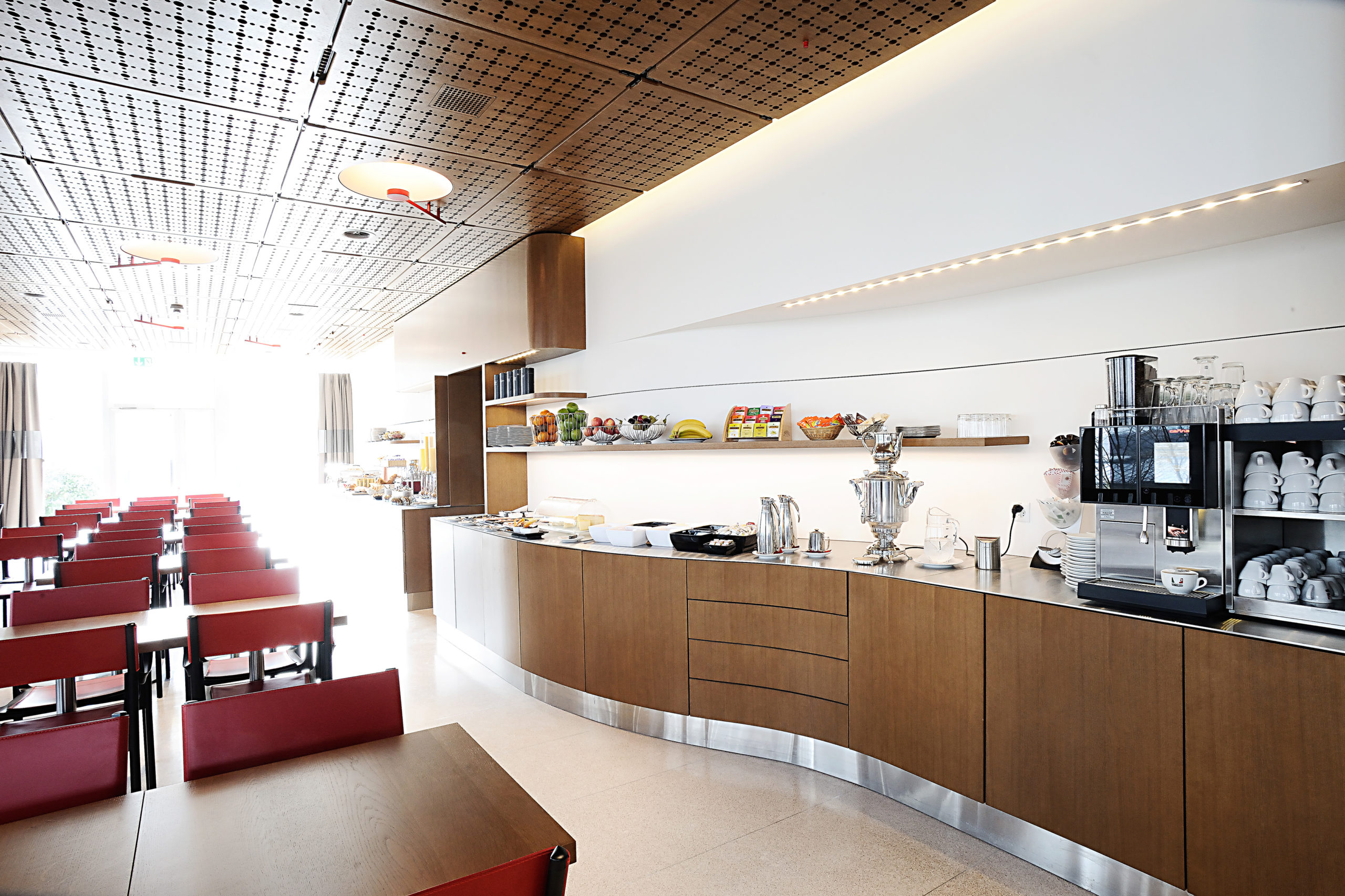 Hôtel Fassbind Ambassador Berne Breakfast 02 mid